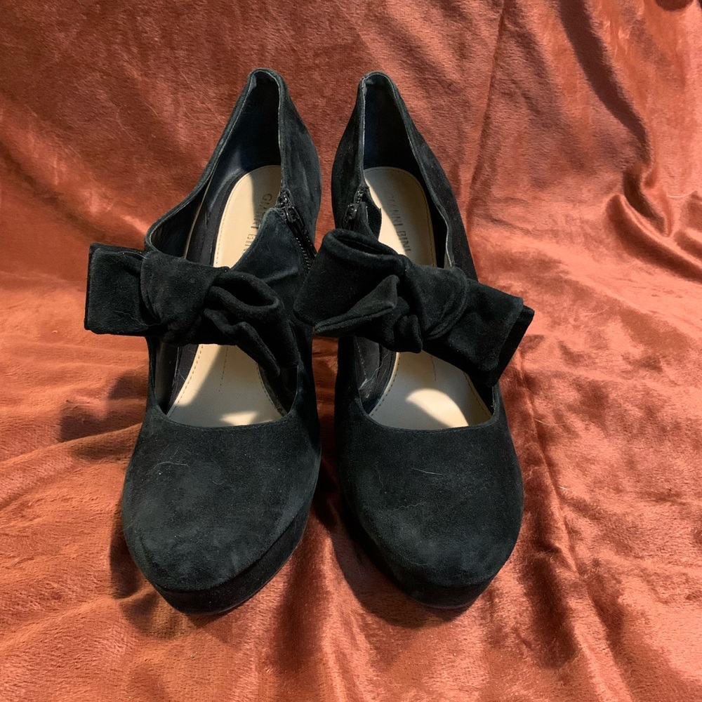 Like New Black Heels